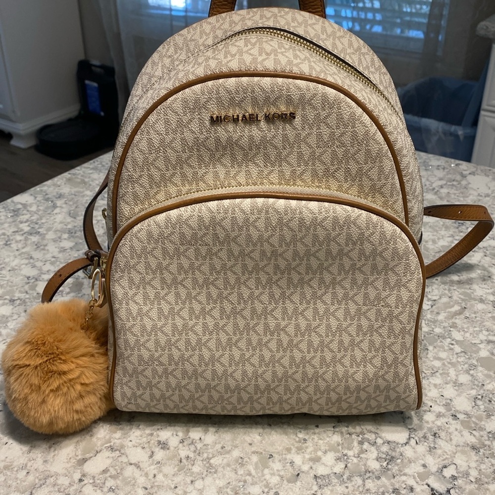 Michael Kors Backpack EUC retails $398